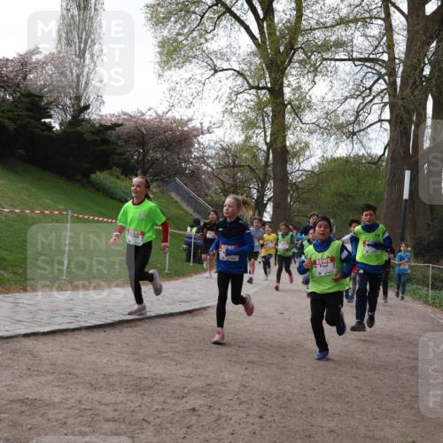 25.04.2026 - Das Zehntel Zöllner http://msf.ph/oto/9581599 25.04.2026 08:39:45 Laufen  meine-sportfotos.de
