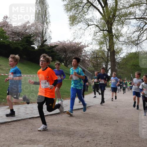 25.04.2026 - Das Zehntel Zöllner http://msf.ph/oto/9581613 25.04.2026 08:39:51 Laufen  meine-sportfotos.de