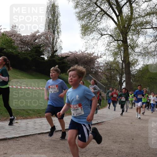 25.04.2026 - Das Zehntel Zöllner http://msf.ph/oto/9581619 25.04.2026 08:39:54 Laufen 1198 meine-sportfotos.de