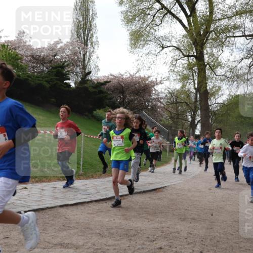 25.04.2026 - Das Zehntel Zöllner http://msf.ph/oto/9581626 25.04.2026 08:39:57 Laufen 2149 meine-sportfotos.de