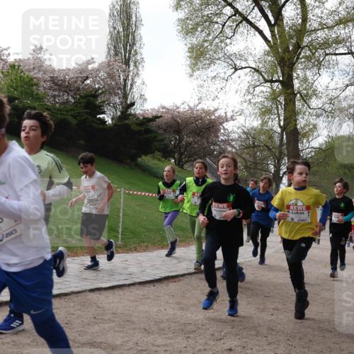 25.04.2026 - Das Zehntel Zöllner http://msf.ph/oto/9581631 25.04.2026 08:40:00 Laufen 3546 meine-sportfotos.de