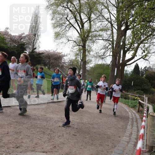 25.04.2026 - Das Zehntel Zöllner http://msf.ph/oto/9581673 25.04.2026 08:40:21 Laufen 1138 meine-sportfotos.de