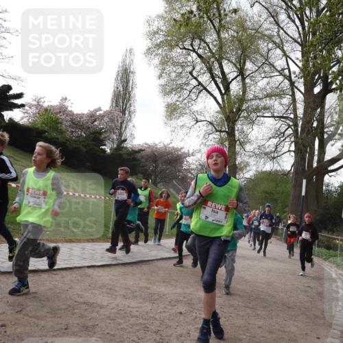 25.04.2026 - Das Zehntel Zöllner http://msf.ph/oto/9581679 25.04.2026 08:40:23 Laufen 3181 meine-sportfotos.de