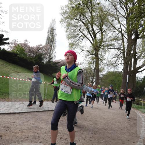 25.04.2026 - Das Zehntel Zöllner http://msf.ph/oto/9581680 25.04.2026 08:40:23 Laufen 3181 meine-sportfotos.de