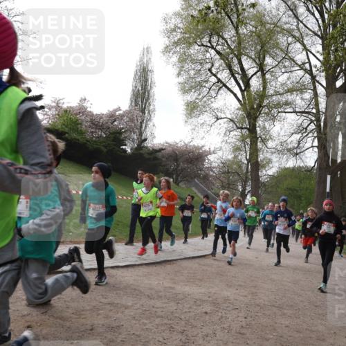 25.04.2026 - Das Zehntel Zöllner http://msf.ph/oto/9581681 25.04.2026 08:40:24 Laufen 3181 meine-sportfotos.de