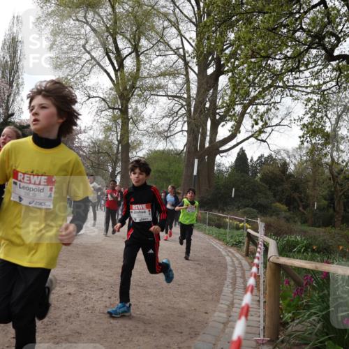 25.04.2026 - Das Zehntel Zöllner http://msf.ph/oto/9581691 25.04.2026 08:40:27 Laufen 2829 meine-sportfotos.de