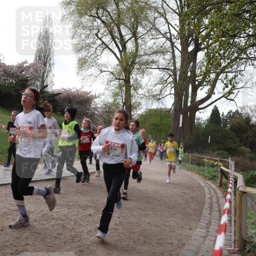25.04.2026 - Das Zehntel Zöllner http://msf.ph/oto/9581705 25.04.2026 08:40:33 Laufen 3562 meine-sportfotos.de