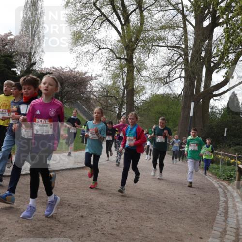 25.04.2026 - Das Zehntel Zöllner http://msf.ph/oto/9581718 25.04.2026 08:40:40 Laufen  meine-sportfotos.de