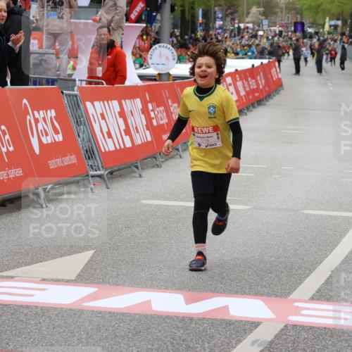 25.04.2026 - Das Zehntel Strokosch-Dieckow http://msf.ph/oto/9581746 25.04.2026 09:00:45 Ziel 1119, 1143, 1157, 1720, 1779, 1971, 2015, 2023, 2192, 2425, 2458, 2460, 2840, 3079, 3085, 3377, 3387, 3414, 3436, 3723, 3827, 3899, 3945, 4005, 1119, 1143, 1157, 1720, 1779, 1971, 2015, 2023, 2192, 2425, 2458, 2460, 2840, 3079, 3085, 3377, 3387, 3414, 3436, 3723, 3827, 3899, 3945, 4005 meine-sportfotos.de