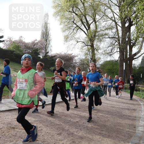 25.04.2026 - Das Zehntel Zöllner http://msf.ph/oto/9581752 25.04.2026 08:40:58 Laufen 3312 meine-sportfotos.de