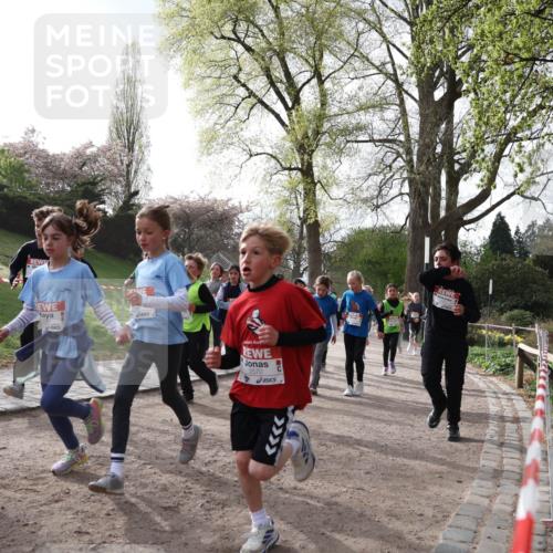 25.04.2026 - Das Zehntel Zöllner http://msf.ph/oto/9581760 25.04.2026 08:41:00 Laufen 2570 meine-sportfotos.de