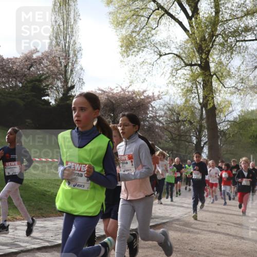 25.04.2026 - Das Zehntel Zöllner http://msf.ph/oto/9581795 25.04.2026 08:41:19 Laufen 1868, 3180, 836 meine-sportfotos.de