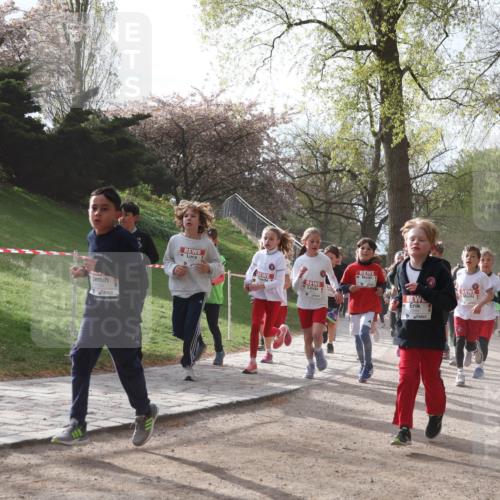 25.04.2026 - Das Zehntel Zöllner http://msf.ph/oto/9581797 25.04.2026 08:41:21 Laufen  meine-sportfotos.de