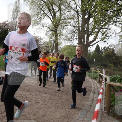 25.04.2026 - Das Zehntel Zöllner http://msf.ph/oto/9581819 25.04.2026 08:41:31 Laufen 3539 meine-sportfotos.de