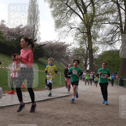 25.04.2026 - Das Zehntel Zöllner http://msf.ph/oto/9581854 25.04.2026 08:41:45 Laufen  meine-sportfotos.de