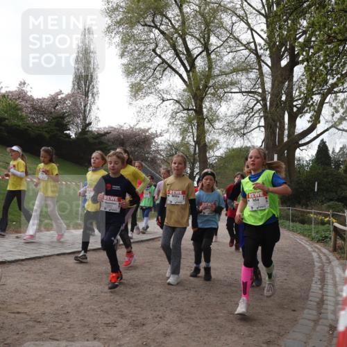 25.04.2026 - Das Zehntel Zöllner http://msf.ph/oto/9581897 25.04.2026 08:42:05 Laufen  meine-sportfotos.de