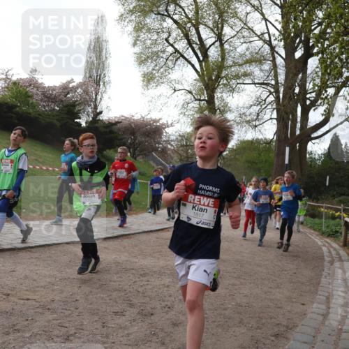 25.04.2026 - Das Zehntel Zöllner http://msf.ph/oto/9581905 25.04.2026 08:42:09 Laufen 1817 meine-sportfotos.de