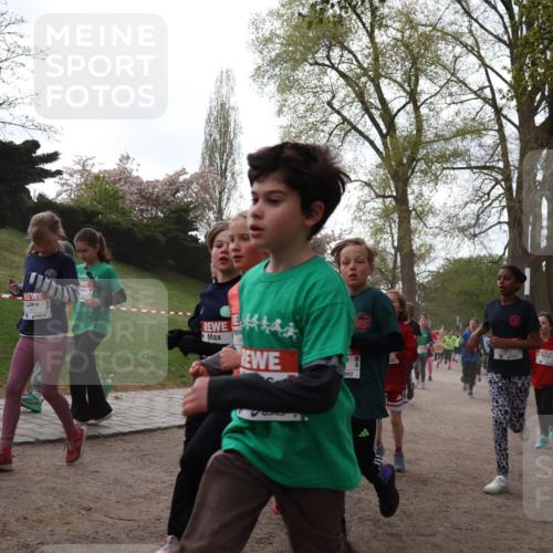 25.04.2026 - Das Zehntel Zöllner http://msf.ph/oto/9581940 25.04.2026 08:42:24 Laufen  meine-sportfotos.de