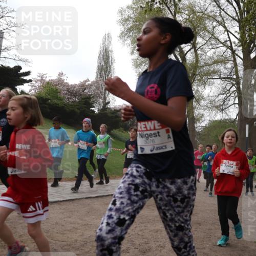 25.04.2026 - Das Zehntel Zöllner http://msf.ph/oto/9581943 25.04.2026 08:42:25 Laufen 3076 meine-sportfotos.de