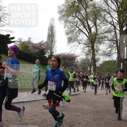 25.04.2026 - Das Zehntel Zöllner http://msf.ph/oto/9581999 25.04.2026 08:42:48 Laufen 758 meine-sportfotos.de