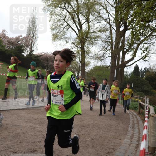 25.04.2026 - Das Zehntel Zöllner http://msf.ph/oto/9582001 25.04.2026 08:42:49 Laufen 444, 3141 meine-sportfotos.de