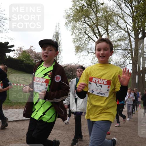 25.04.2026 - Das Zehntel Zöllner http://msf.ph/oto/9582010 25.04.2026 08:42:52 Laufen 1590, 1583 meine-sportfotos.de
