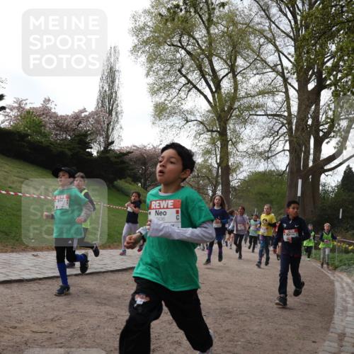 25.04.2026 - Das Zehntel Zöllner http://msf.ph/oto/9582062 25.04.2026 08:43:14 Laufen 2436 meine-sportfotos.de