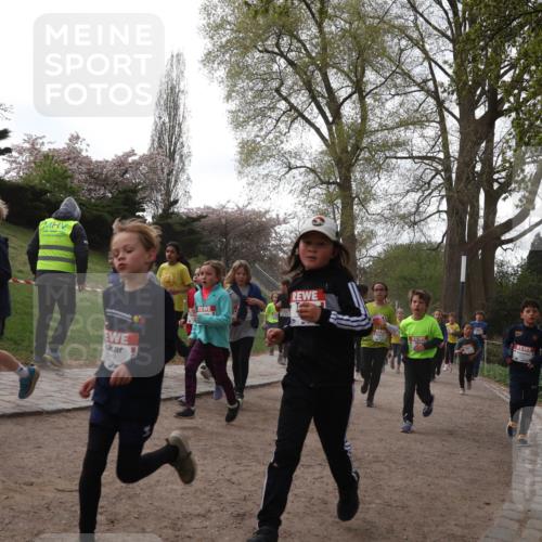 25.04.2026 - Das Zehntel Zöllner http://msf.ph/oto/9582081 25.04.2026 08:43:22 Laufen 249 meine-sportfotos.de