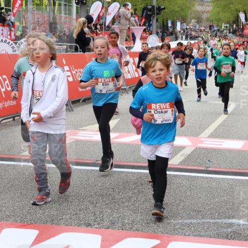 25.04.2026 - Das Zehntel Strokosch-Dieckow http://msf.ph/oto/9582089 25.04.2026 09:05:09 Ziel 1835, 1860, 2018, 2386, 2432, 2440, 2578, 2588, 2842, 3459, 3504, 3727, 3740, 3809, 3810, 1835, 1860, 2018, 2386, 2432, 2440, 2578, 2588, 2842, 3459, 3504, 3727, 3740, 3809, 3810 meine-sportfotos.de