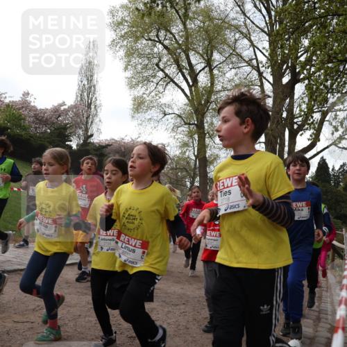 25.04.2026 - Das Zehntel Zöllner http://msf.ph/oto/9582093 25.04.2026 08:43:27 Laufen 2718, 2755, 2711, 2591, 1720 meine-sportfotos.de