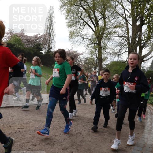 25.04.2026 - Das Zehntel Zöllner http://msf.ph/oto/9582107 25.04.2026 08:43:33 Laufen 2024, 3047, 3855 meine-sportfotos.de