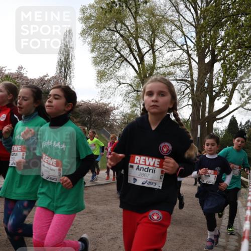 25.04.2026 - Das Zehntel Zöllner http://msf.ph/oto/9582190 25.04.2026 08:44:11 Laufen 2462, 2480, 2867 meine-sportfotos.de