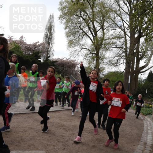 25.04.2026 - Das Zehntel Zöllner http://msf.ph/oto/9582205 25.04.2026 08:44:18 Laufen 11 meine-sportfotos.de