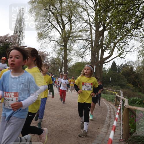25.04.2026 - Das Zehntel Zöllner http://msf.ph/oto/9582260 25.04.2026 08:44:40 Laufen 59, 158 meine-sportfotos.de