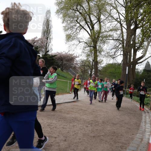 25.04.2026 - Das Zehntel Zöllner http://msf.ph/oto/9582282 25.04.2026 08:44:49 Laufen  meine-sportfotos.de