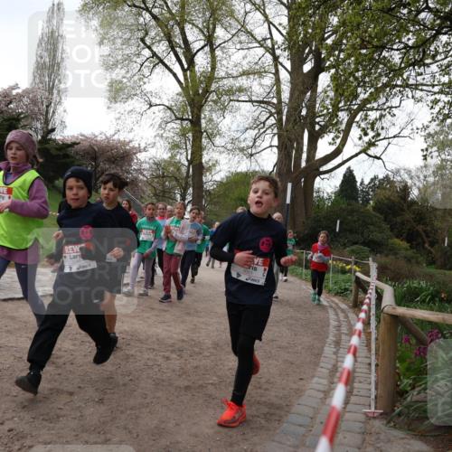 25.04.2026 - Das Zehntel Zöllner http://msf.ph/oto/9582287 25.04.2026 08:44:51 Laufen 3001 meine-sportfotos.de