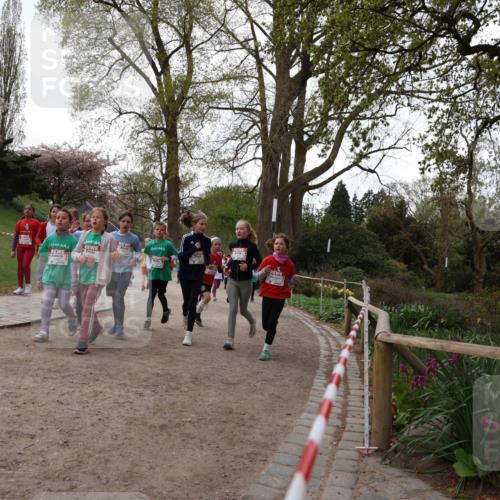 25.04.2026 - Das Zehntel Zöllner http://msf.ph/oto/9582288 25.04.2026 08:44:52 Laufen 444 meine-sportfotos.de