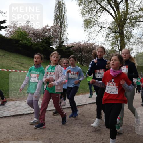 25.04.2026 - Das Zehntel Zöllner http://msf.ph/oto/9582292 25.04.2026 08:44:54 Laufen 2593 meine-sportfotos.de