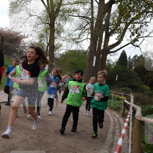 25.04.2026 - Das Zehntel Zöllner http://msf.ph/oto/9582314 25.04.2026 08:45:04 Laufen 2926, 10 meine-sportfotos.de