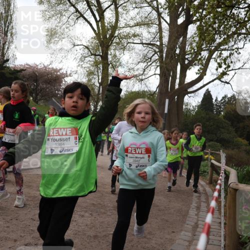 25.04.2026 - Das Zehntel Zöllner http://msf.ph/oto/9582319 25.04.2026 08:45:06 Laufen 1384, 3942 meine-sportfotos.de