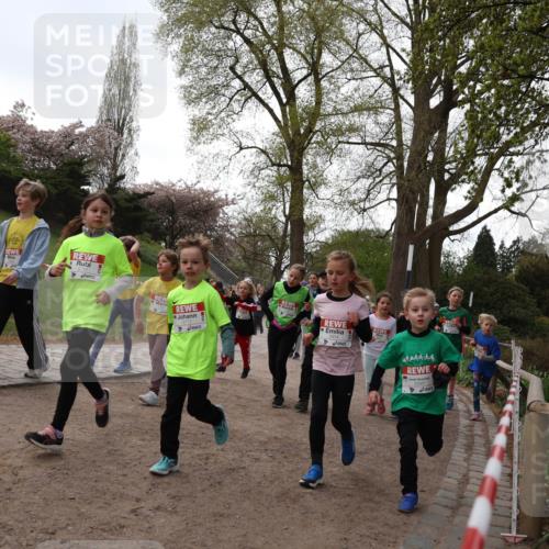 25.04.2026 - Das Zehntel Zöllner http://msf.ph/oto/9582366 25.04.2026 08:45:21 Laufen 4444444 meine-sportfotos.de