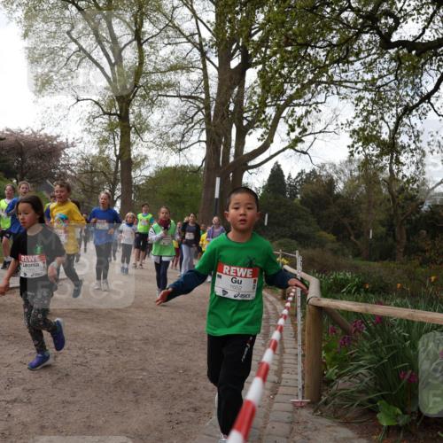 25.04.2026 - Das Zehntel Zöllner http://msf.ph/oto/9582432 25.04.2026 08:45:47 Laufen 1652 meine-sportfotos.de