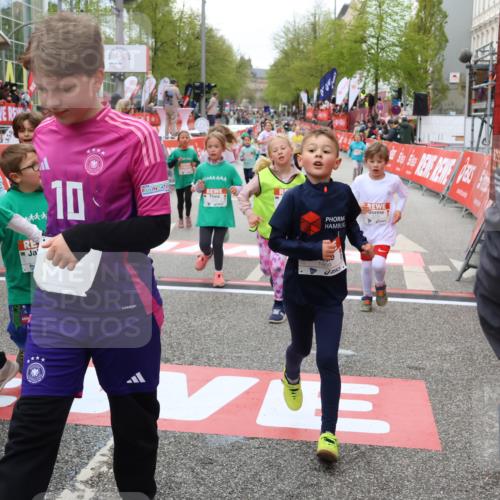 25.04.2026 - Das Zehntel Strokosch-Dieckow http://msf.ph/oto/9582435 25.04.2026 09:05:21 Ziel 1392, 1809, 2194, 2346, 2358, 2362, 2370, 2381, 2430, 2431, 2893, 2934, 3014, 3024, 3162, 3364, 3389, 3733, 1392, 1809, 2194, 2346, 2358, 2362, 2370, 2381, 2430, 2431, 2893, 2934, 3014, 3024, 3162, 3364, 3389, 3733 meine-sportfotos.de