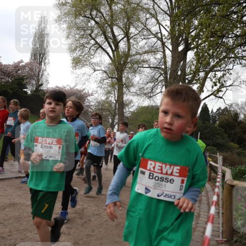 25.04.2026 - Das Zehntel Zöllner http://msf.ph/oto/9582453 25.04.2026 08:45:57 Laufen 2400, 2351, 7 meine-sportfotos.de
