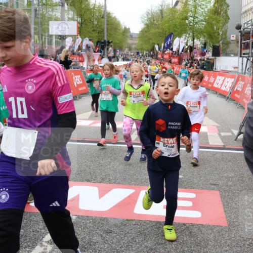25.04.2026 - Das Zehntel Strokosch-Dieckow http://msf.ph/oto/9582456 25.04.2026 09:05:21 Ziel 1392, 1809, 2194, 2346, 2358, 2362, 2370, 2381, 2430, 2431, 2893, 2934, 3014, 3024, 3162, 3364, 3389, 3733, 1392, 1809, 2194, 2346, 2358, 2362, 2370, 2381, 2430, 2431, 2893, 2934, 3014, 3024, 3162, 3364, 3389, 3733 meine-sportfotos.de