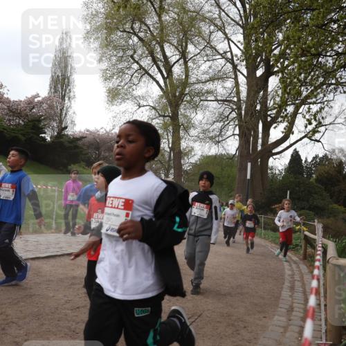 25.04.2026 - Das Zehntel Zöllner http://msf.ph/oto/9582462 25.04.2026 08:46:01 Laufen 2543 meine-sportfotos.de