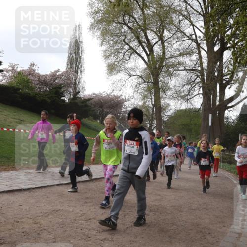 25.04.2026 - Das Zehntel Zöllner http://msf.ph/oto/9582468 25.04.2026 08:46:02 Laufen  meine-sportfotos.de