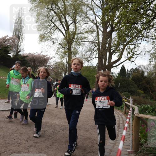 25.04.2026 - Das Zehntel Zöllner http://msf.ph/oto/9582503 25.04.2026 08:46:18 Laufen 2934, 1249, 1057 meine-sportfotos.de