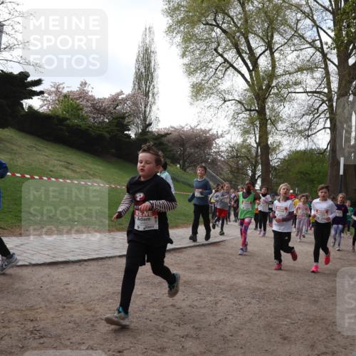 25.04.2026 - Das Zehntel Zöllner http://msf.ph/oto/9582512 25.04.2026 08:46:24 Laufen  meine-sportfotos.de
