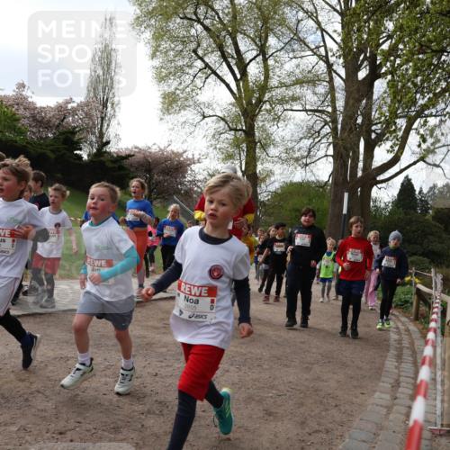 25.04.2026 - Das Zehntel Zöllner http://msf.ph/oto/9582534 25.04.2026 08:46:34 Laufen 2855 meine-sportfotos.de